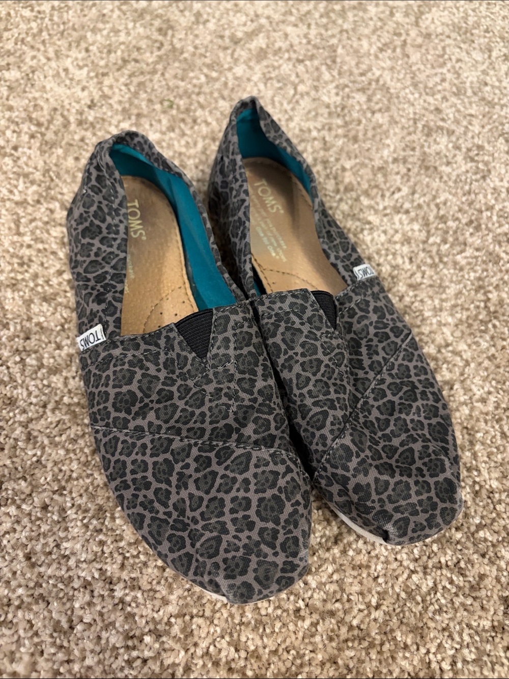 Women’s shoes